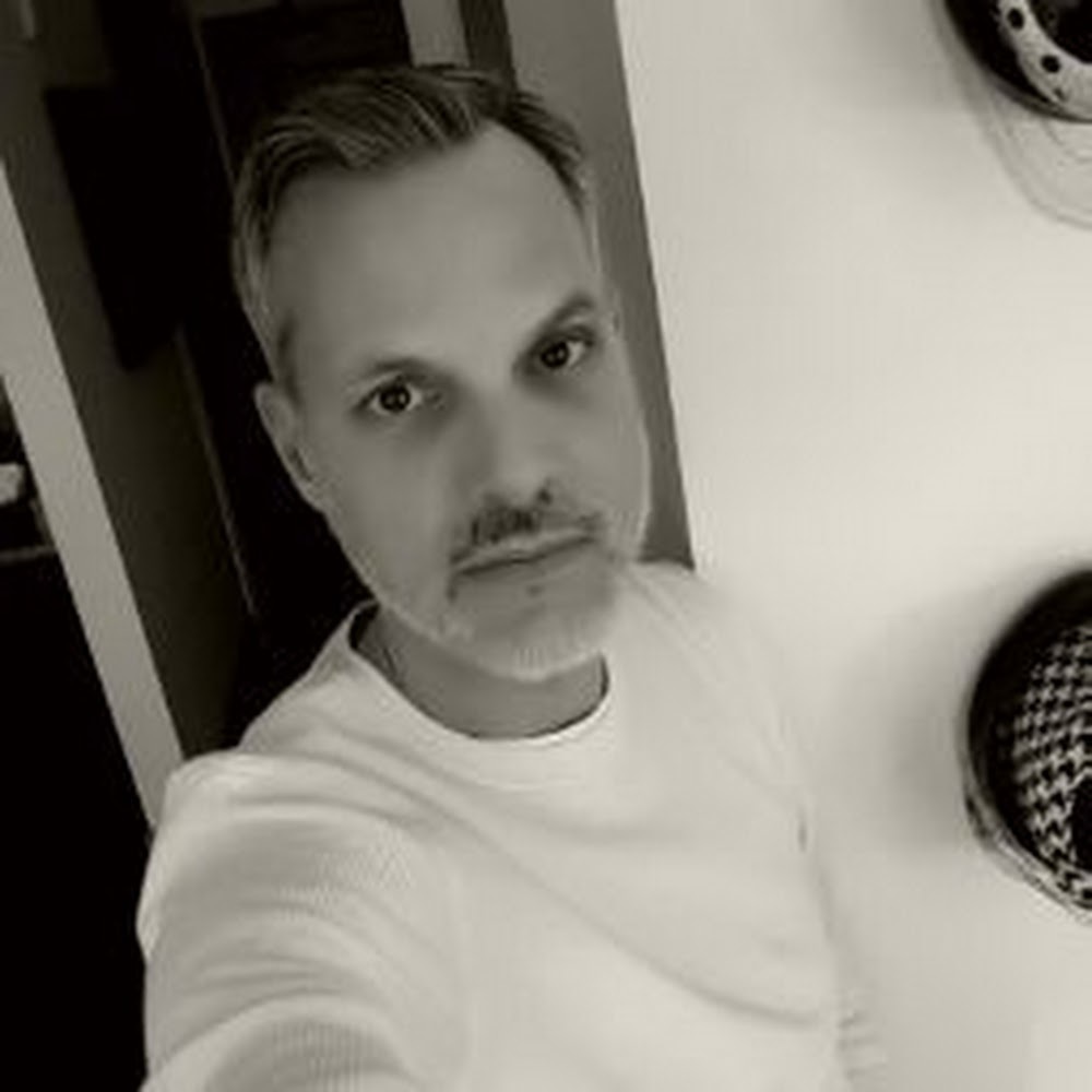 Meet your Posher, Stephen